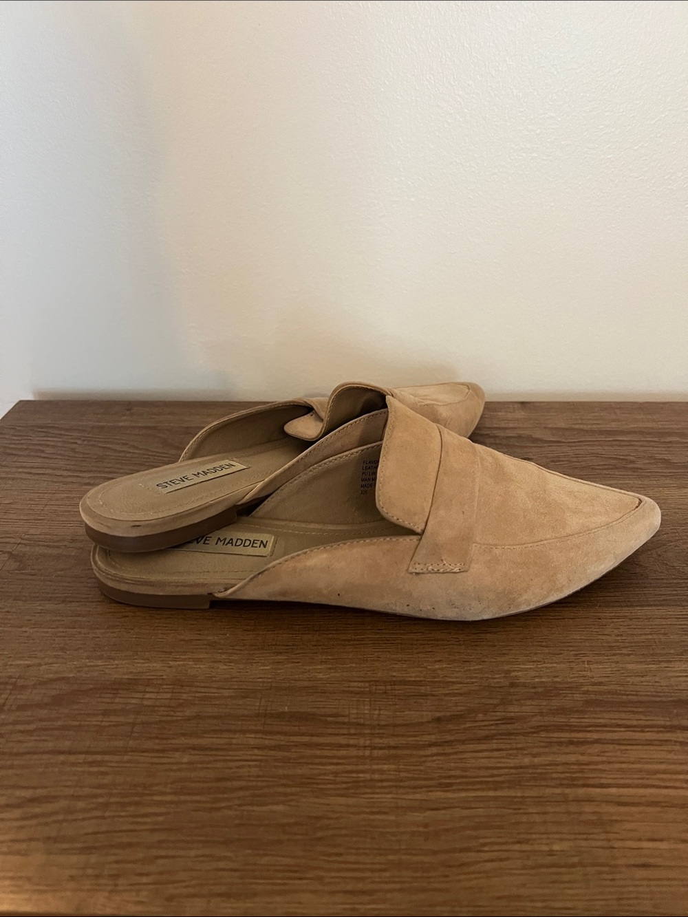 Steve Madden Beige/Tan Suede Backless Loafers